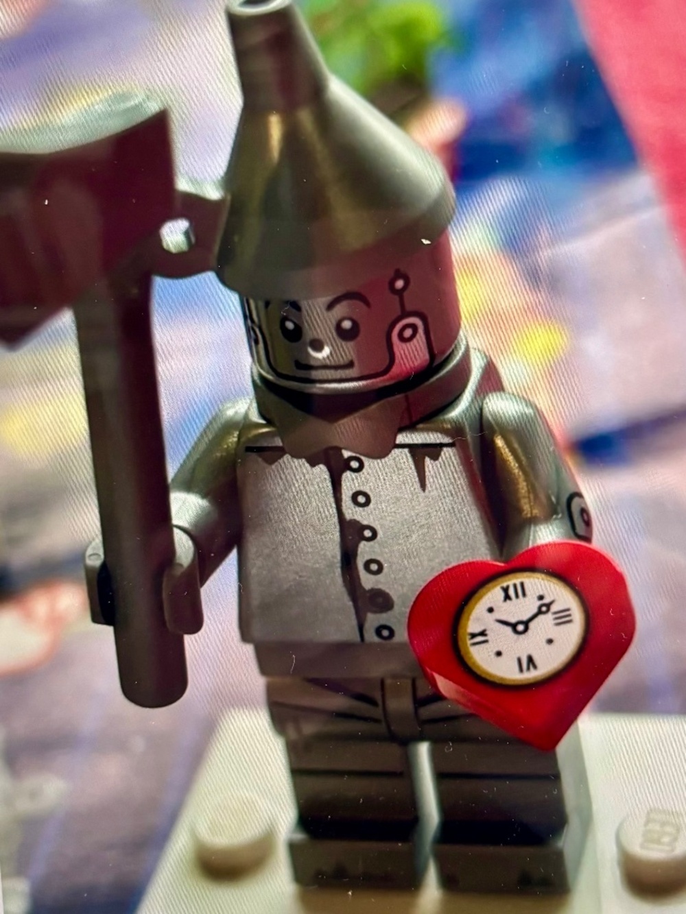 The LEGO MOVIE 2 "Tin Man" tlm166 With stand, pamphlet & accessories.